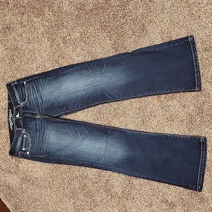 American eagle favorite boyfriend jeans